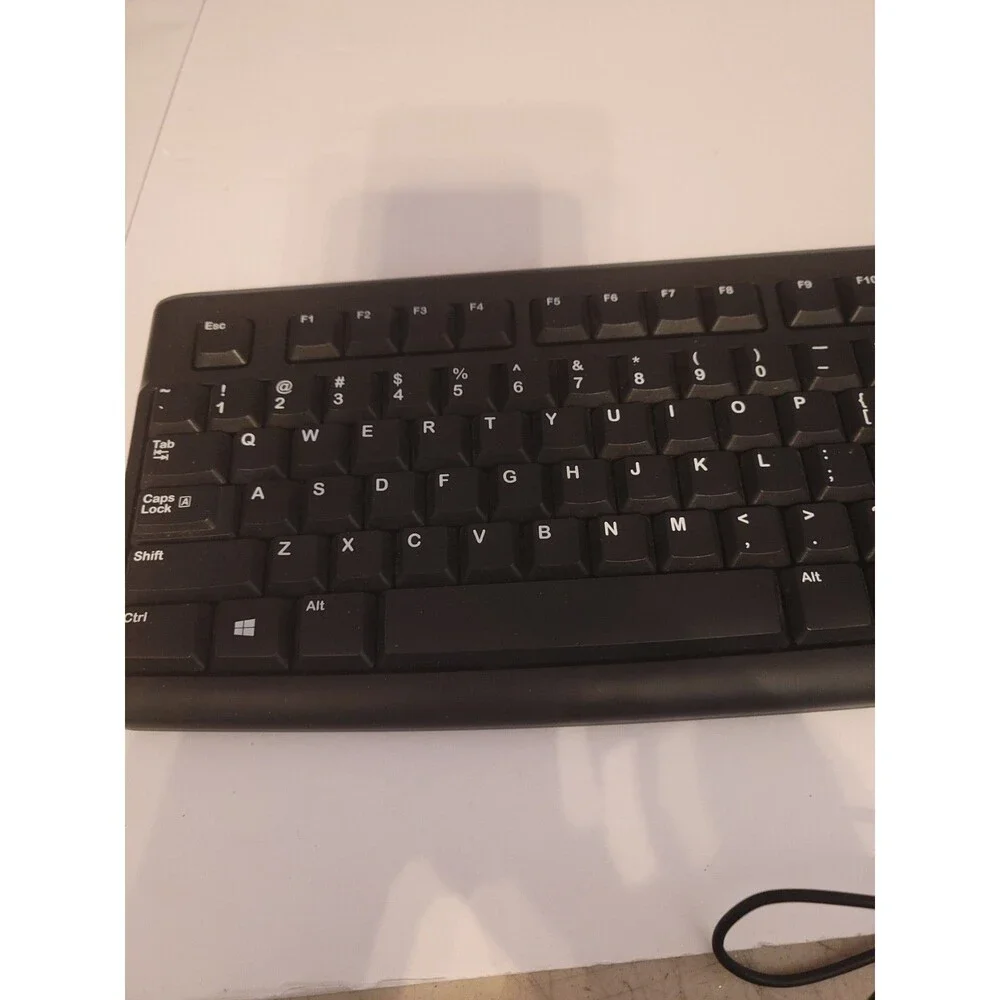 Logitech K120 Wired Membrane Keyboard with Numpad - Tested